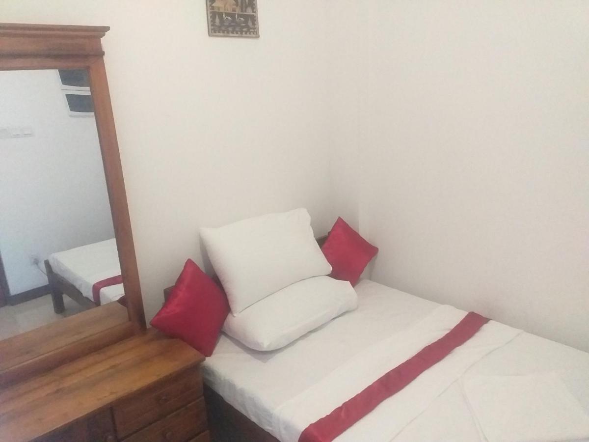 De Mansion Hotels Katugastota المظهر الخارجي الصورة