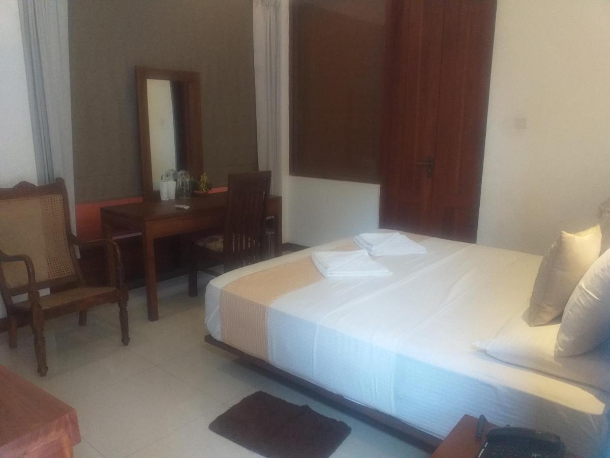 De Mansion Hotels Katugastota المظهر الخارجي الصورة